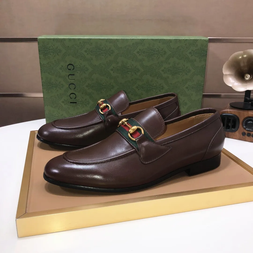 Men's shoes 💰580💰[GUCCI—Gucci] The latest high-end version of Gucci. Official website new model. Available at the same time at counters, the uppers are made of original cowhide imported from Italy/matched with the original special material splicing design concept; "highlight, high-end, grade, extravagance" and exquisite workmanship (original mesh fabric) sole: original factory special outsole size (38-45) (custom-made 45 non-returnable)